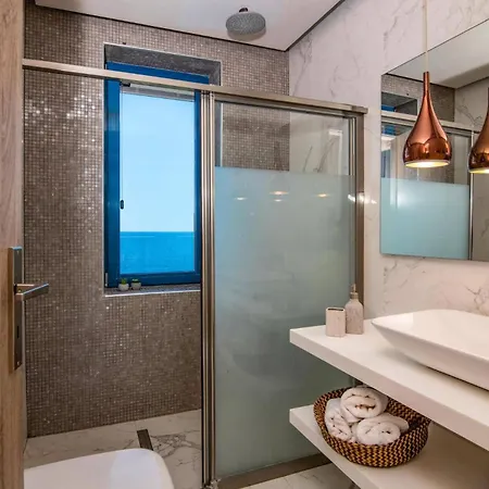 Villa Dejavu Thalassa By