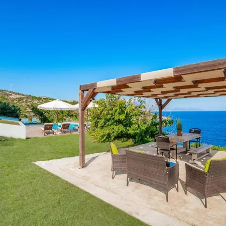 Villa Dejavu Thalassa By